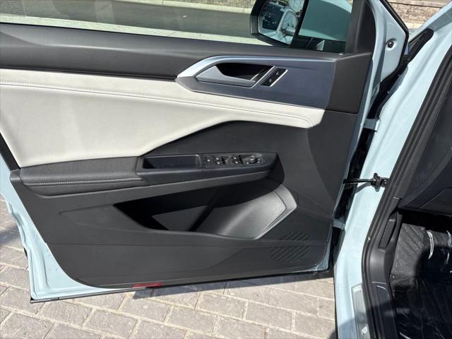 new 2025 Volkswagen Taos car, priced at $32,111