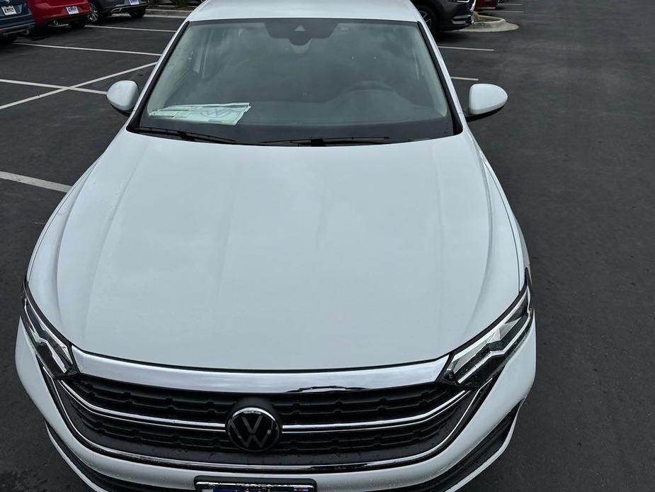 new 2024 Volkswagen Jetta car, priced at $22,390