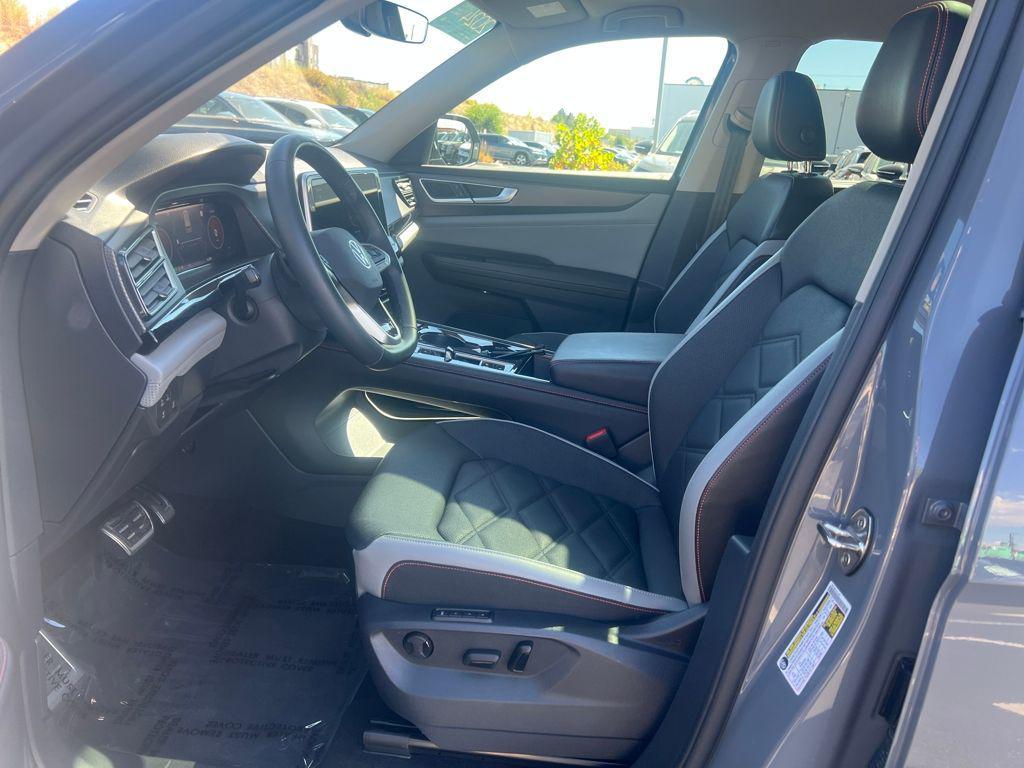 used 2024 Volkswagen Atlas car, priced at $39,748