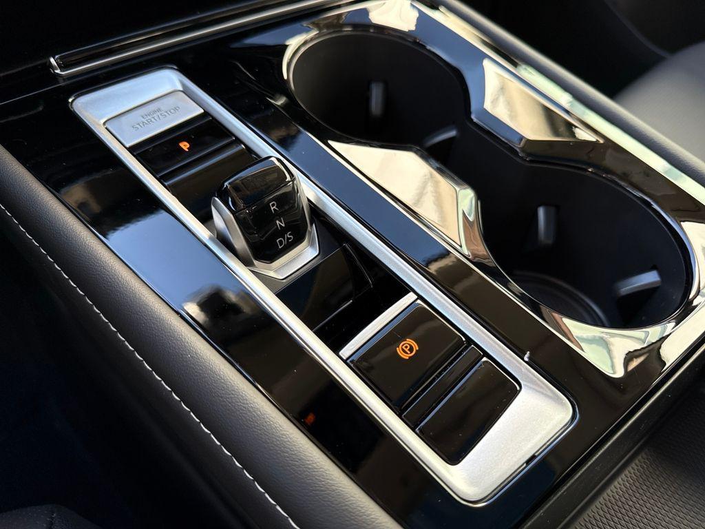 new 2026 Volkswagen Atlas car, priced at $49,129