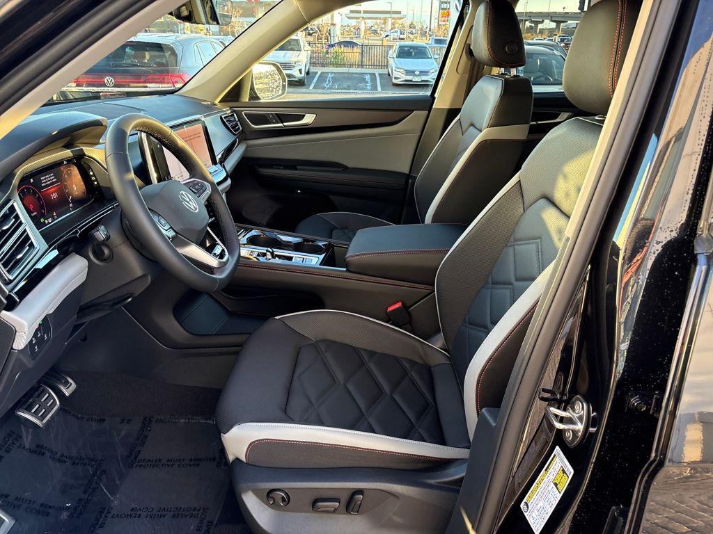 new 2026 Volkswagen Atlas car, priced at $45,522