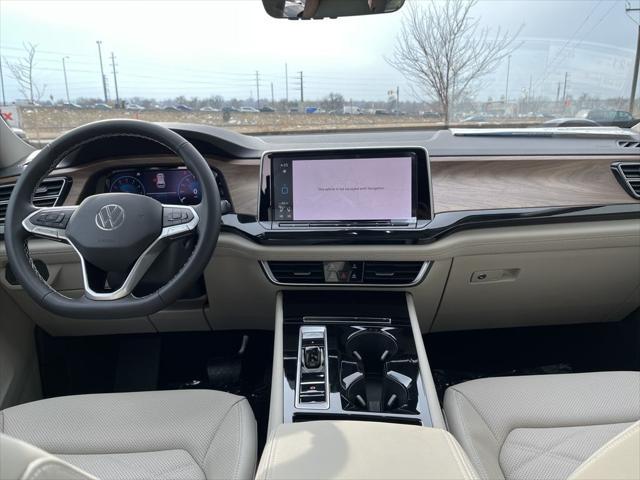new 2025 Volkswagen Atlas car, priced at $43,766