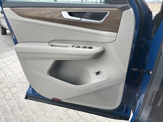 new 2025 Volkswagen Atlas car, priced at $43,766