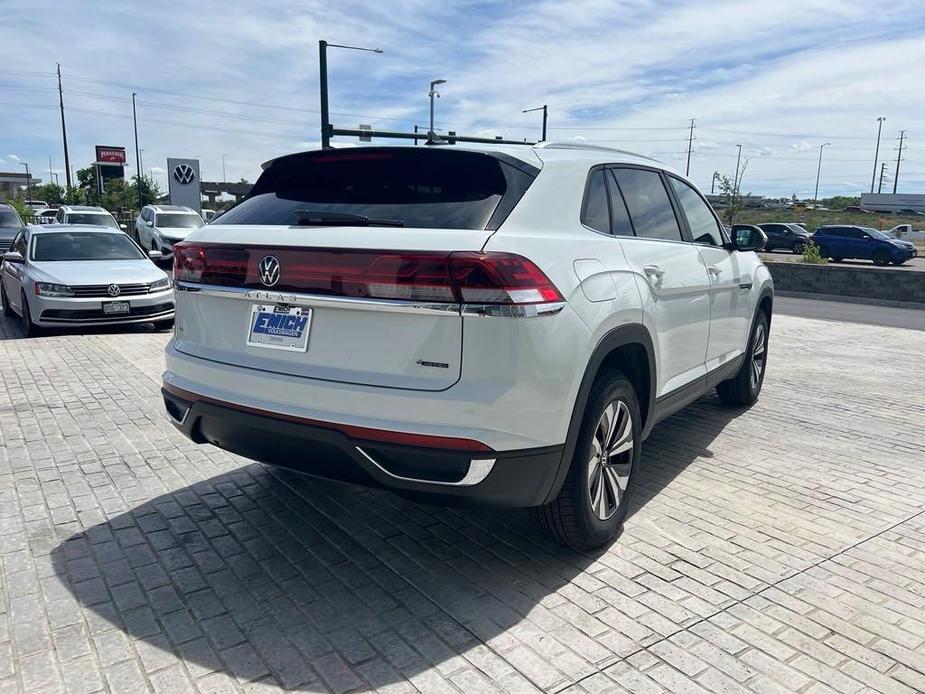 new 2024 Volkswagen Atlas Cross Sport car, priced at $37,080