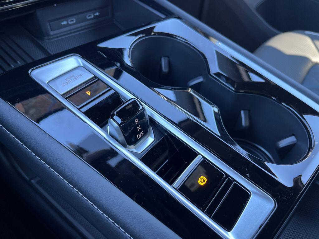 new 2026 Volkswagen Atlas Cross Sport car, priced at $53,871