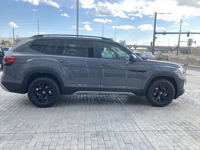 new 2025 Volkswagen Atlas car, priced at $45,546