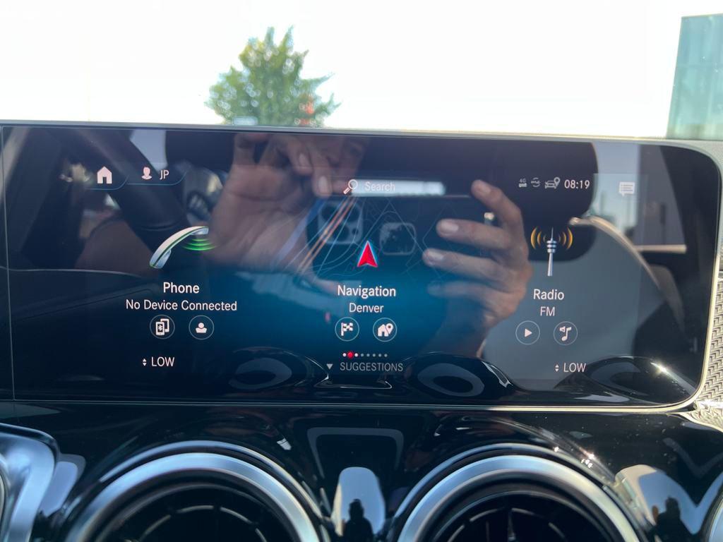 used 2020 Mercedes-Benz GLB 250 car, priced at $23,962