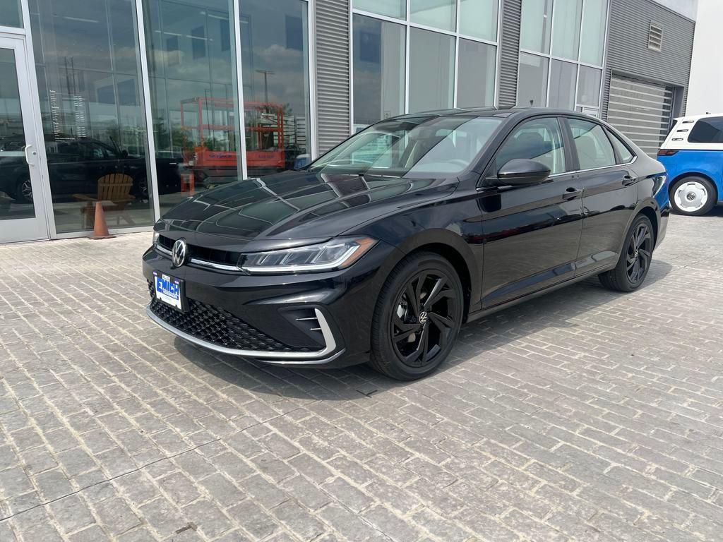 new 2025 Volkswagen Jetta car, priced at $27,331