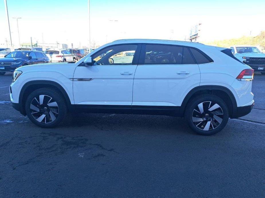 new 2024 Volkswagen Atlas Cross Sport car, priced at $41,600
