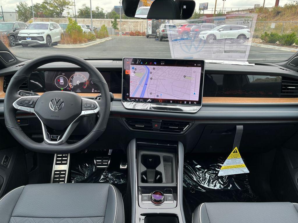 new 2025 Volkswagen Tiguan car, priced at $41,099
