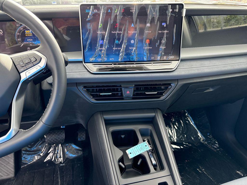 new 2025 Volkswagen Tiguan car, priced at $34,860