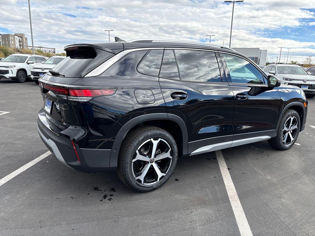 new 2025 Volkswagen Tiguan car, priced at $34,860