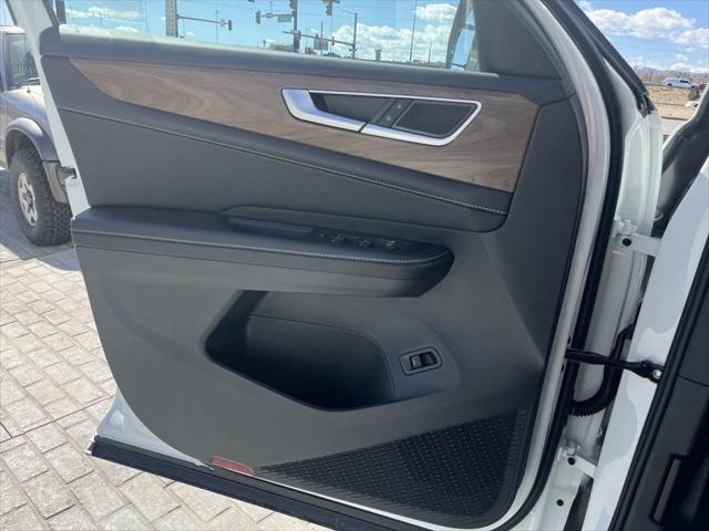 new 2025 Volkswagen Atlas car, priced at $42,136