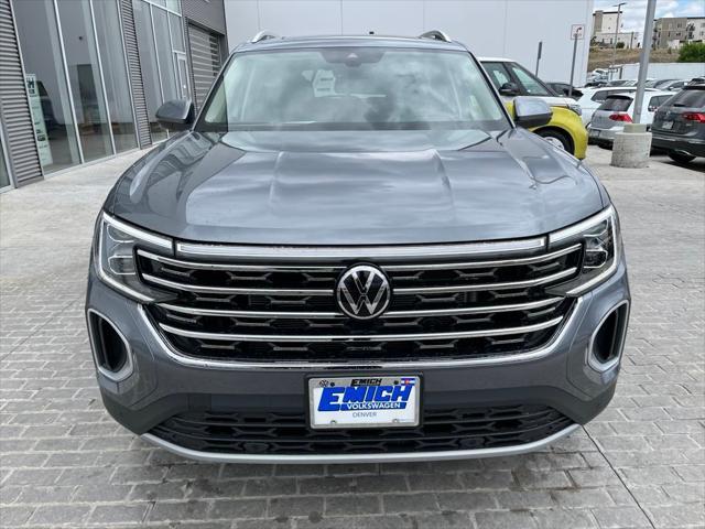 new 2025 Volkswagen Atlas car, priced at $48,375
