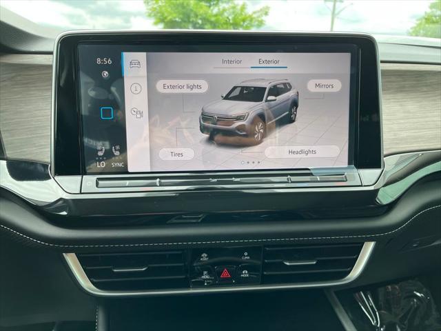 new 2025 Volkswagen Atlas car, priced at $48,375