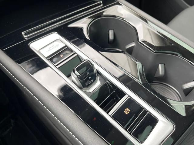 new 2025 Volkswagen Atlas car, priced at $48,375