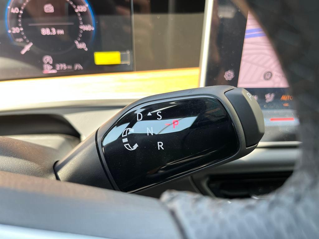 new 2025 Volkswagen Tiguan car, priced at $39,704