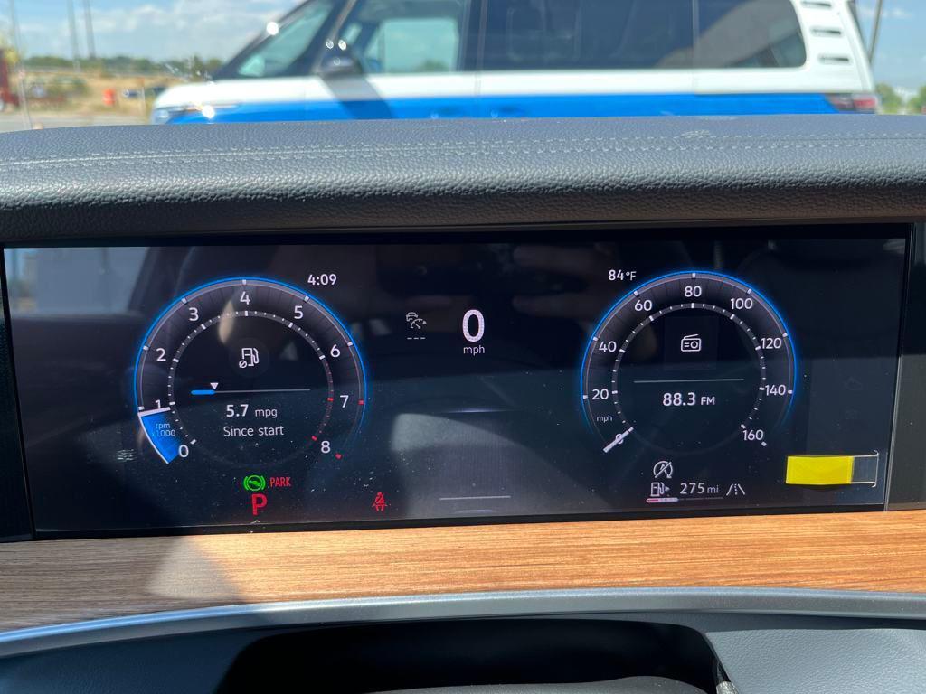 new 2025 Volkswagen Tiguan car, priced at $39,704