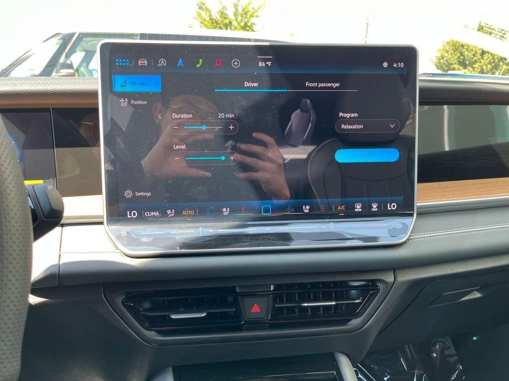 new 2025 Volkswagen Tiguan car, priced at $39,704