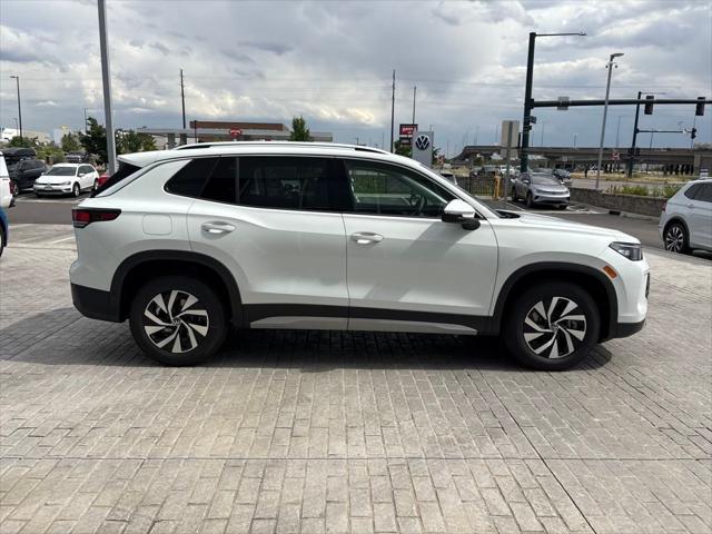 new 2025 Volkswagen Tiguan car, priced at $30,922