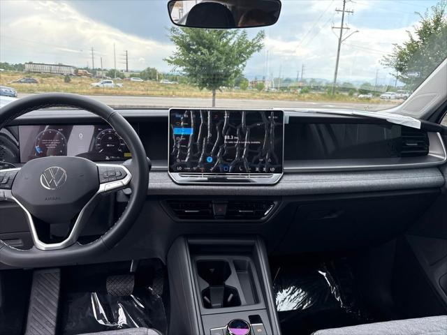 new 2025 Volkswagen Tiguan car, priced at $30,922