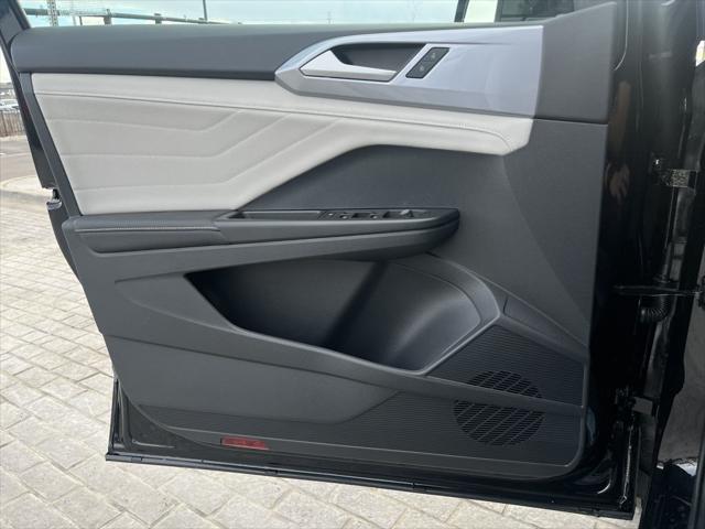 new 2025 Volkswagen Taos car, priced at $34,419
