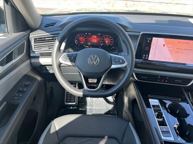 new 2025 Volkswagen Atlas car, priced at $46,546
