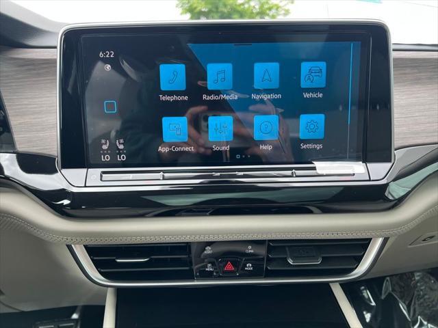 new 2025 Volkswagen Atlas car, priced at $53,053