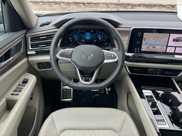 new 2025 Volkswagen Atlas car, priced at $53,053