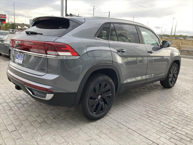 new 2025 Volkswagen Atlas Cross Sport car, priced at $42,776