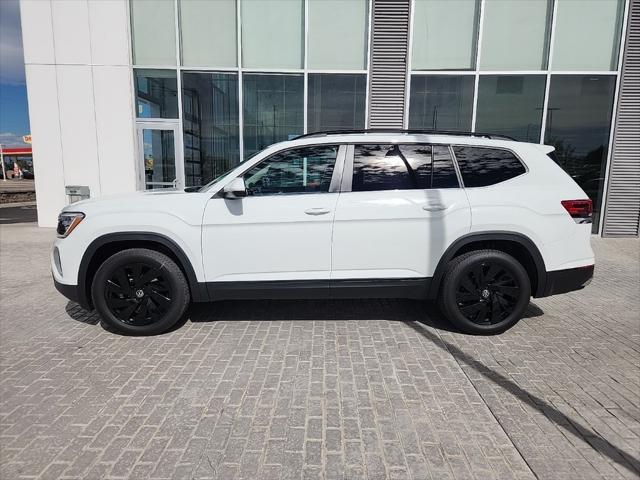 new 2024 Volkswagen Atlas car, priced at $39,810