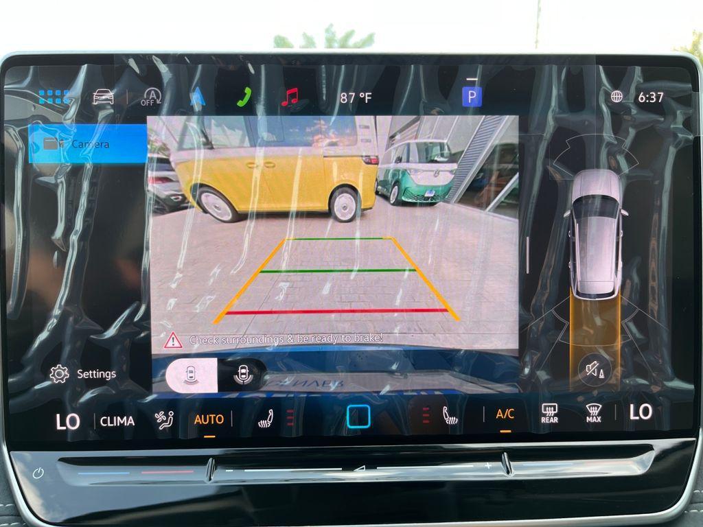 new 2025 Volkswagen Tiguan car, priced at $35,402
