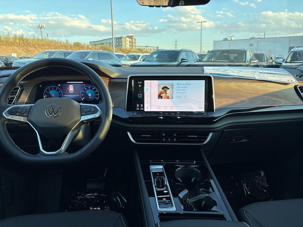 new 2026 Volkswagen Atlas car, priced at $46,066