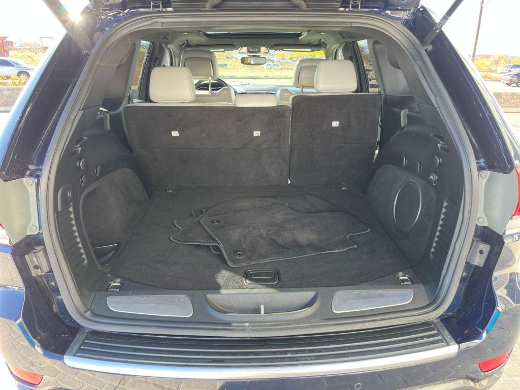 used 2018 Jeep Grand Cherokee car, priced at $16,976