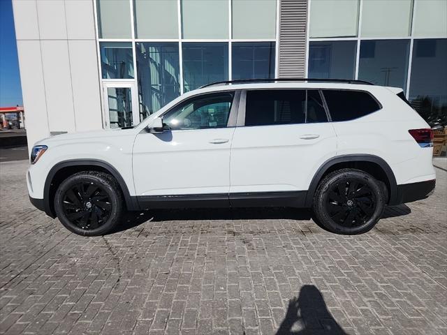 new 2025 Volkswagen Atlas car, priced at $44,180