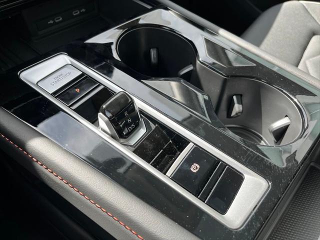 new 2025 Volkswagen Atlas car, priced at $46,282