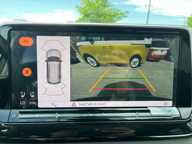 new 2025 Volkswagen Atlas car, priced at $46,282