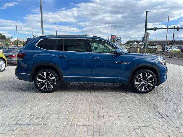 new 2025 Volkswagen Atlas car, priced at $52,214