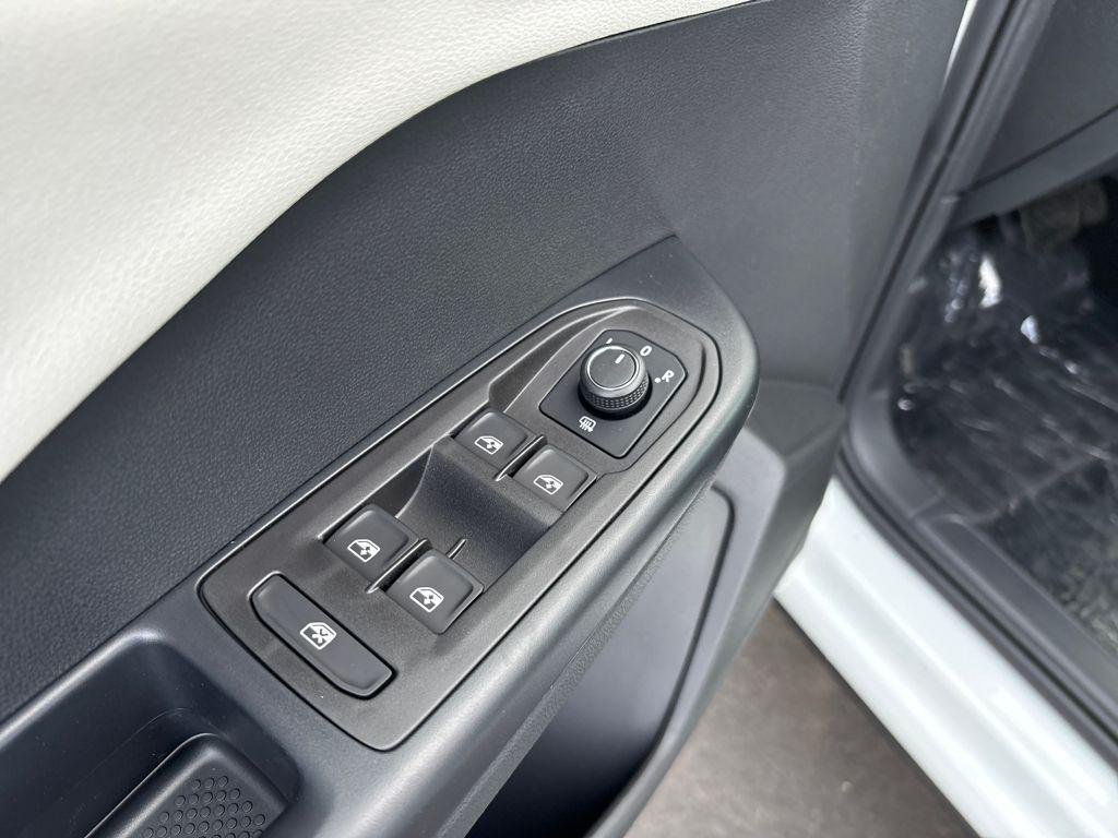 new 2025 Volkswagen Taos car, priced at $27,495