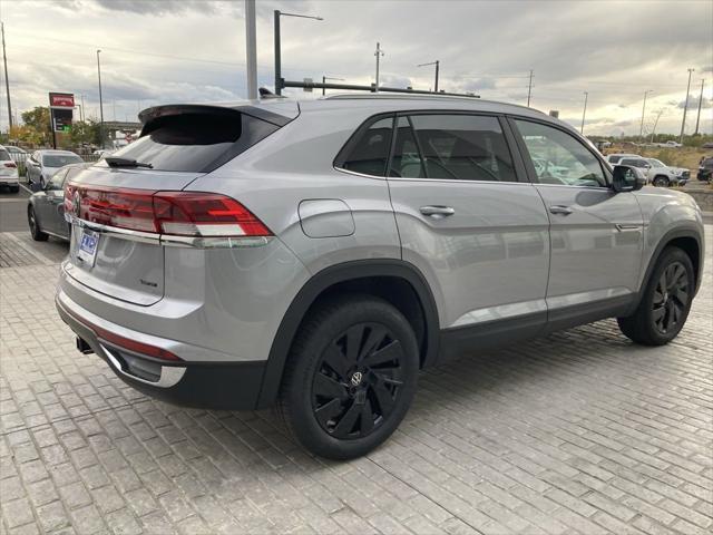 new 2025 Volkswagen Atlas Cross Sport car, priced at $43,808