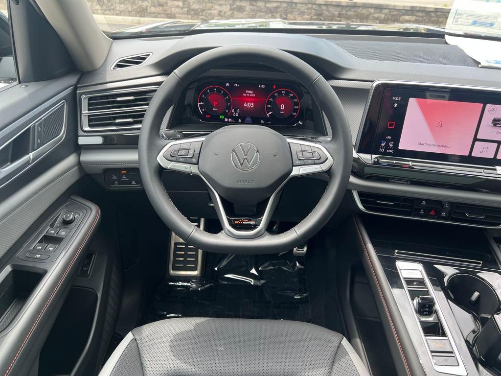 new 2025 Volkswagen Atlas car, priced at $43,894