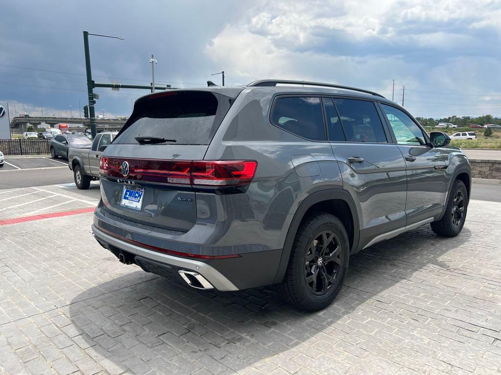 new 2025 Volkswagen Atlas car, priced at $43,894