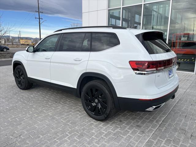 new 2025 Volkswagen Atlas car, priced at $43,148