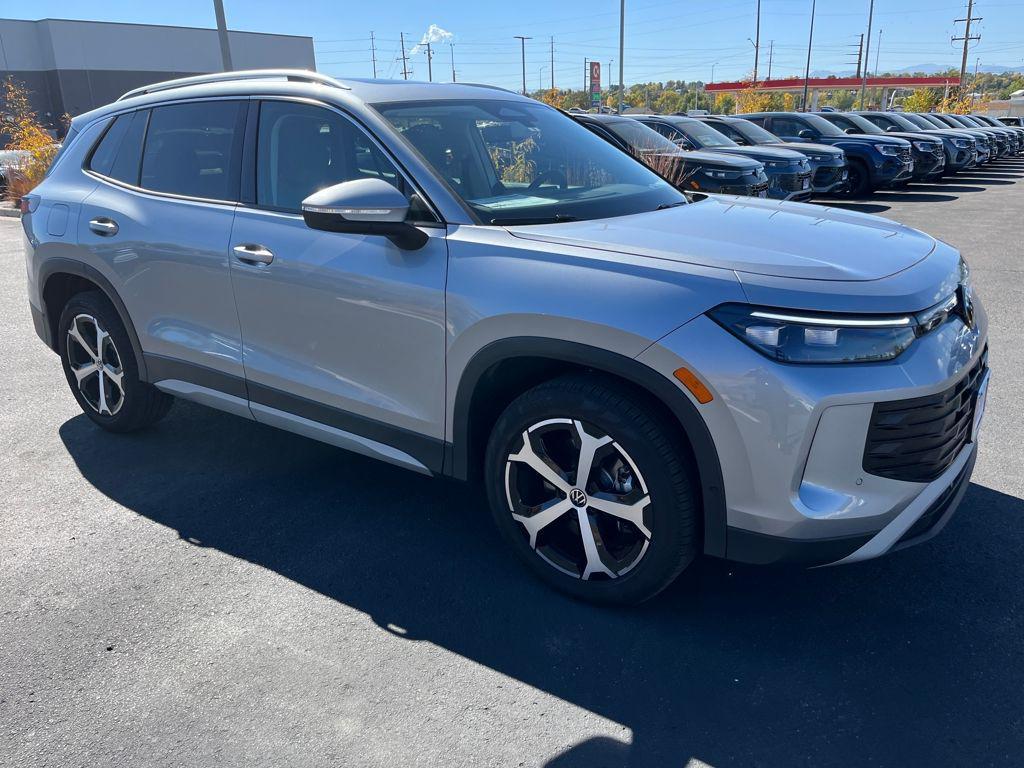new 2025 Volkswagen Tiguan car, priced at $33,465