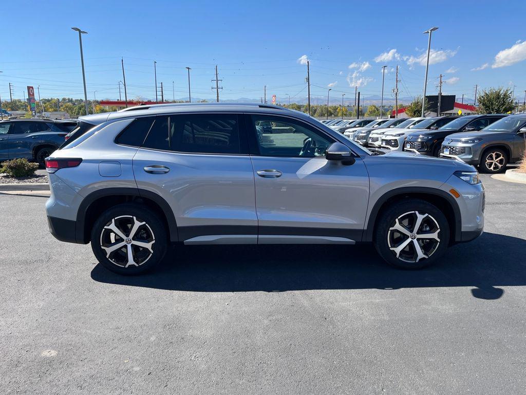 new 2025 Volkswagen Tiguan car, priced at $33,465