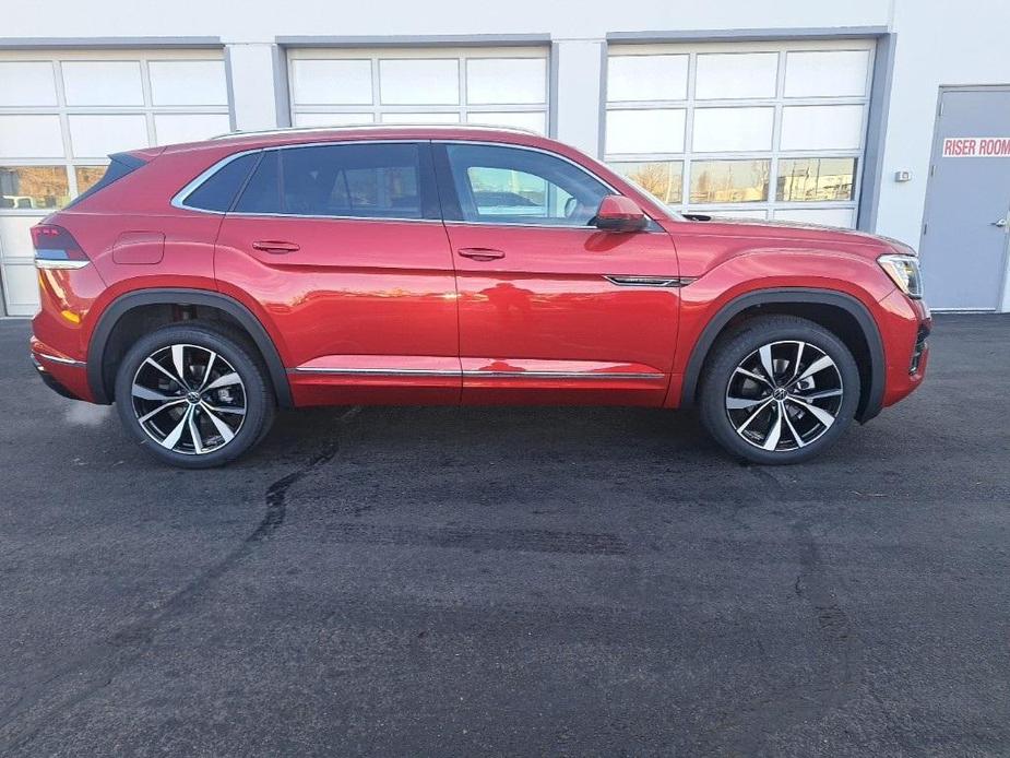 new 2024 Volkswagen Atlas Cross Sport car, priced at $49,490