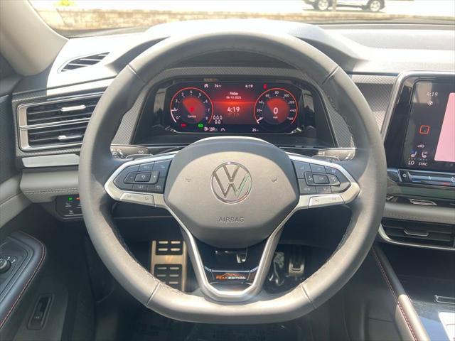 new 2025 Volkswagen Atlas car, priced at $44,782