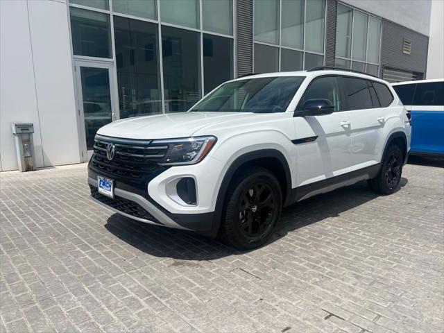 new 2025 Volkswagen Atlas car, priced at $46,282