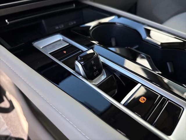 new 2025 Volkswagen Atlas car, priced at $44,439
