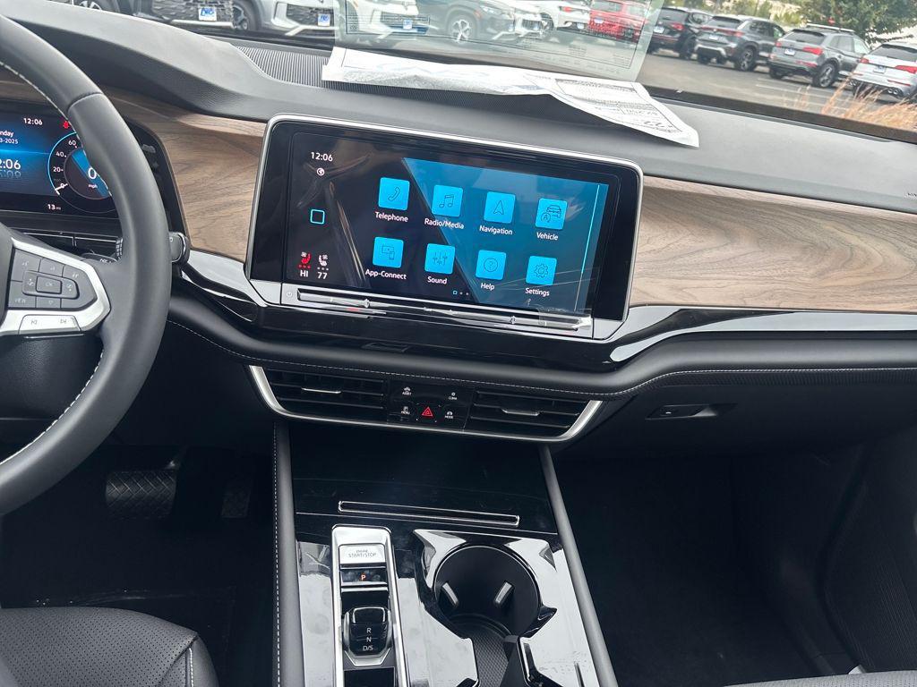 new 2026 Volkswagen Atlas car, priced at $45,622